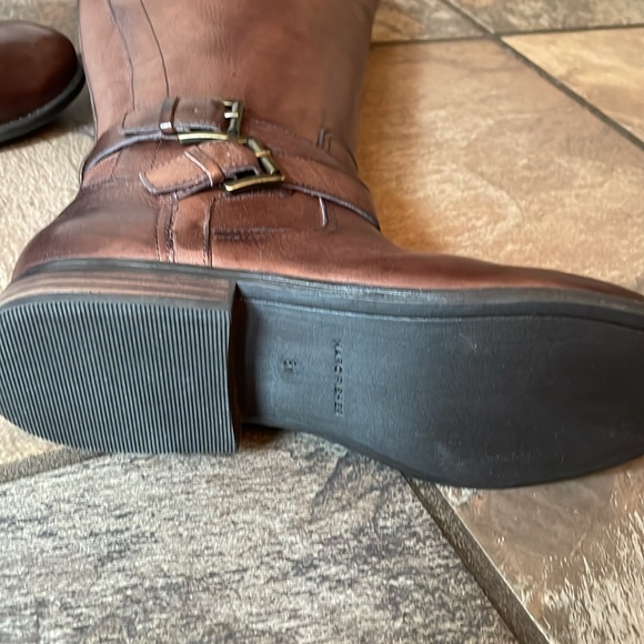 Women’s leather riding boots. Size 8W - Picture 7 of 7